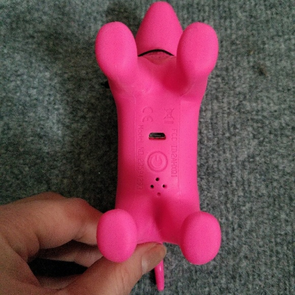Victoria's Secret Pink bluetooth dog speaker - Picture 3 of 4